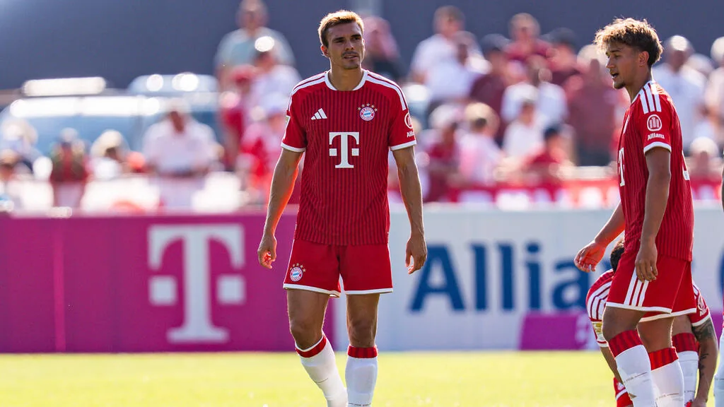 FC Bayern: Vier Profis fehlen plötzlich auf der Kaderliste - Sport Bild
