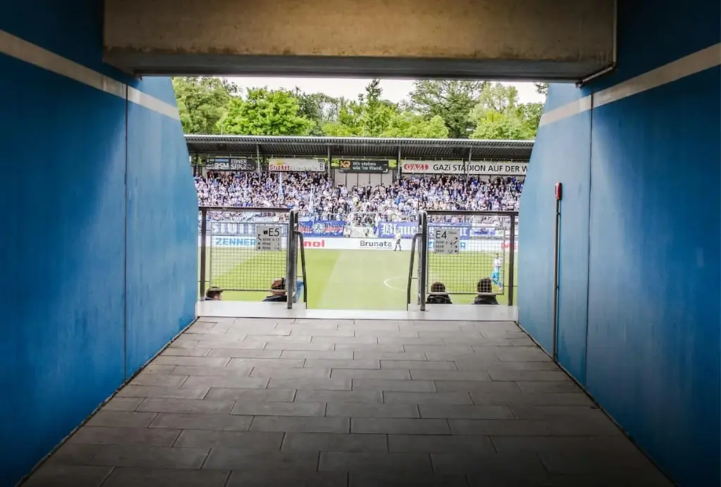 Stuttgart jubelt zum Auftakt: Ulm verliert Lockl und den Faden