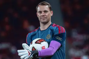 FC Bayern | Neuer über WM-Aus, Karriereende und Klopp